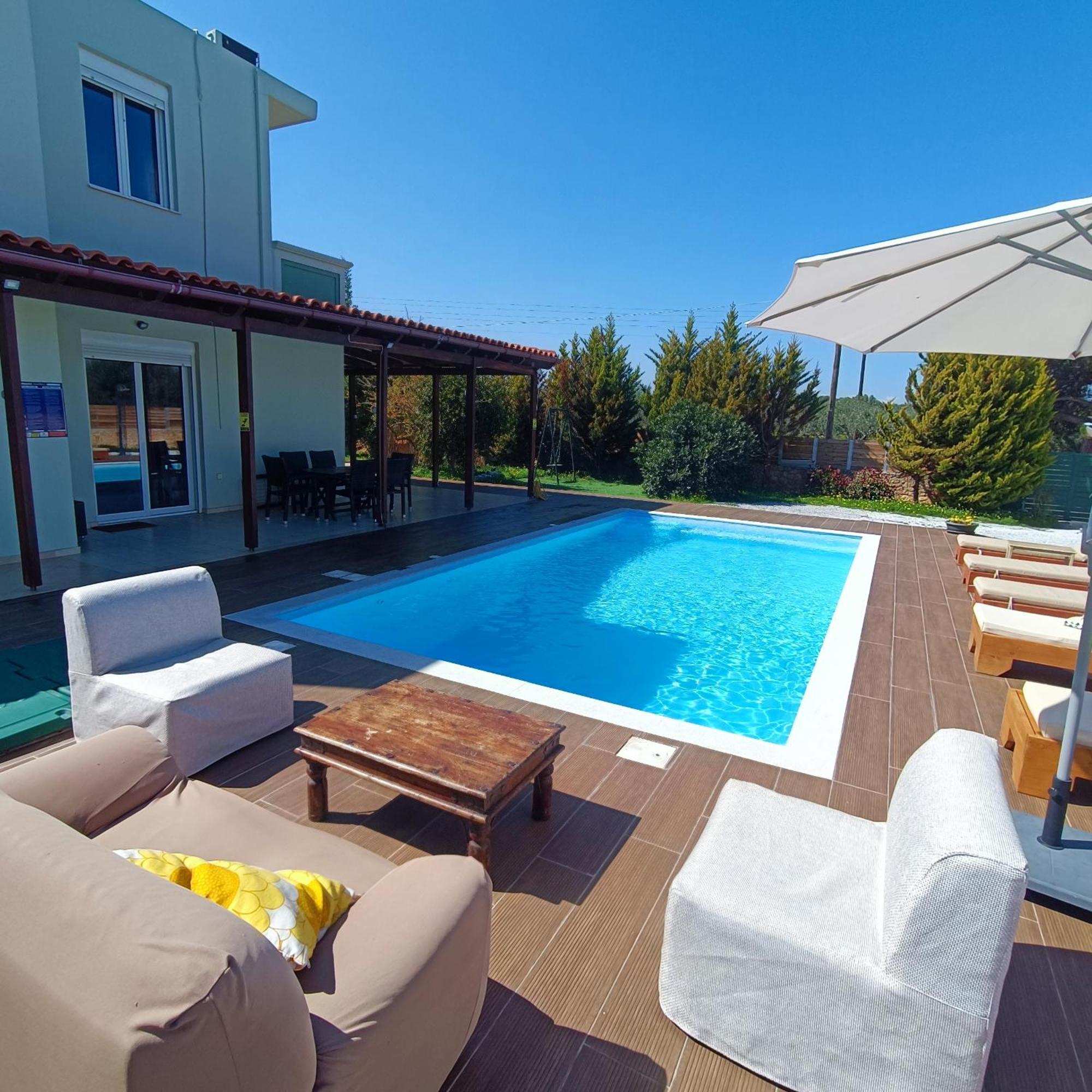 Drosoula 3bdr Private Swimming Pool